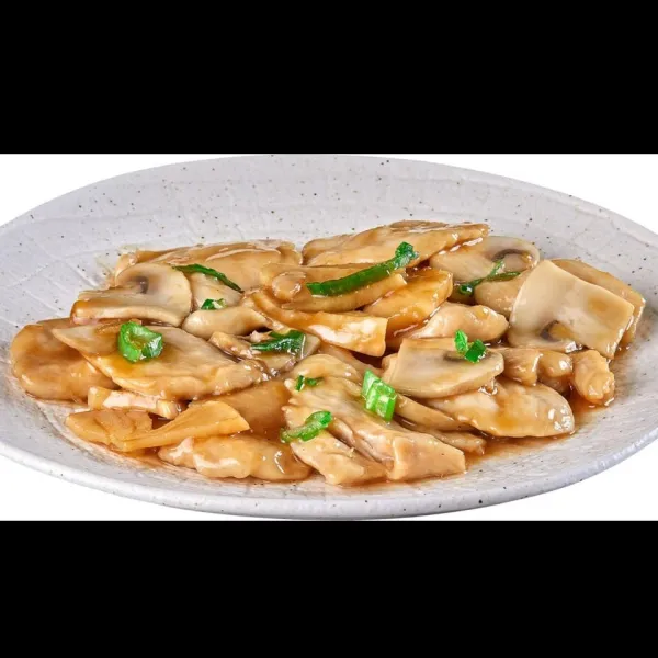 POLLO CON BAMBÚ Y SETAS