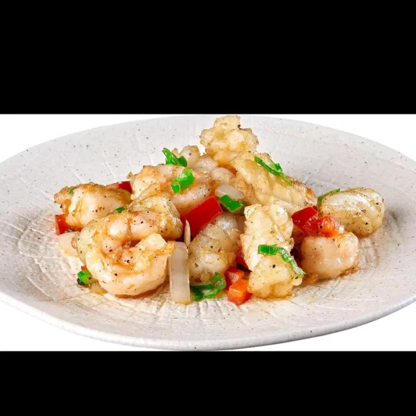 CALAMAR Y LANGOSTINOS CON SAL Y PIMIENTA